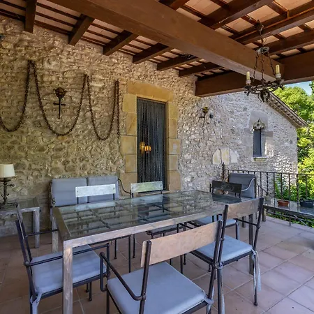Villa Mas Joanmiquel *